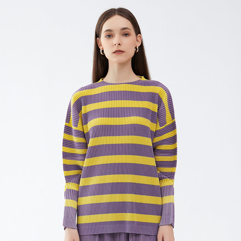 spring new Japanese crew neck striped sweater women's loose long-sleeved casual and thin pleated women's top