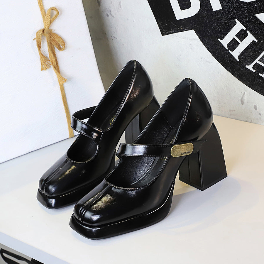 VAKKV 2025 1868-K93 retro style high heels women's shoes thick heel high heel waterproof table metal buckle one-word belt single shoes