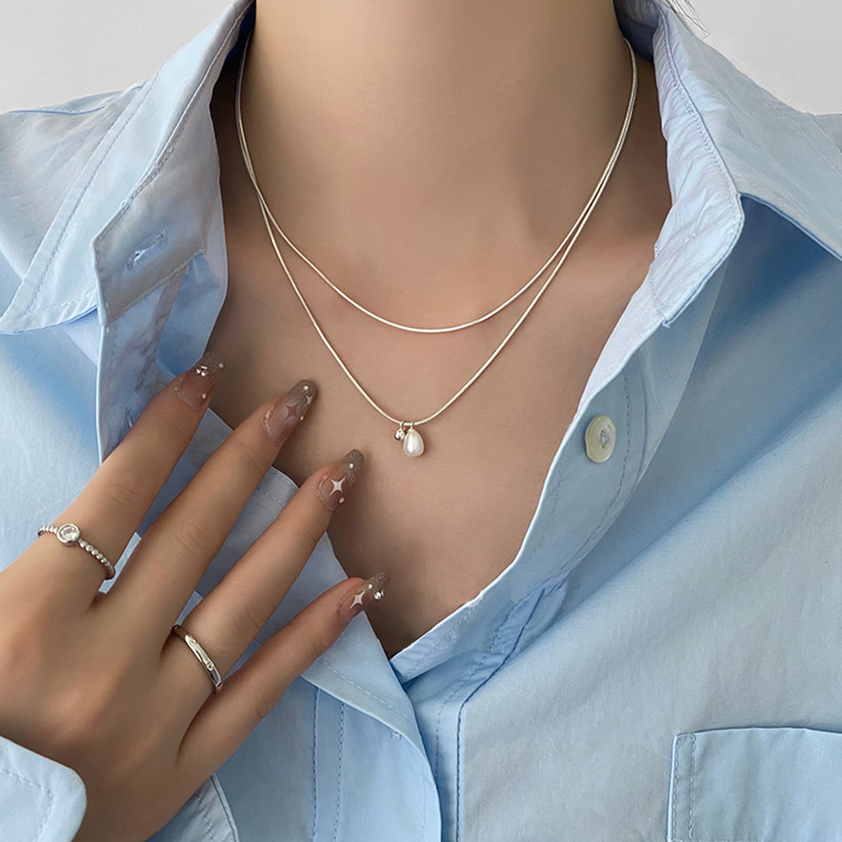vakkv Double-Layer Twin Pearl Necklace for Women New Special Interest Light Luxury High-Grade Clavicle Chain Simple Graceful Necklace
