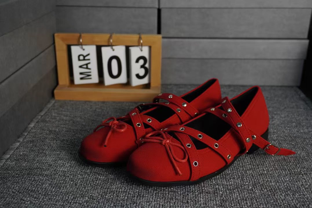 2025 Sheepskin version~ red bow small single shoes women's 2025 spring and summer leather retro shallow mouth rivet ballet flats