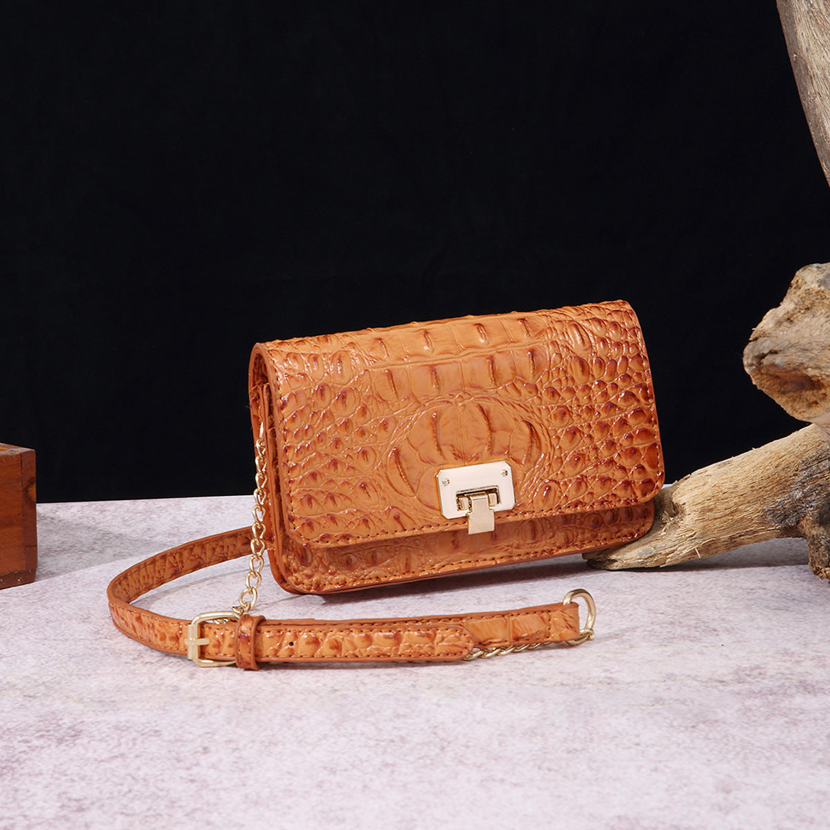 VAKKV Popular, 2025, New Middle East for New Crossbody One Shoulder Retro Women's Bag Multi-colored Crocodile Pattern Brahman