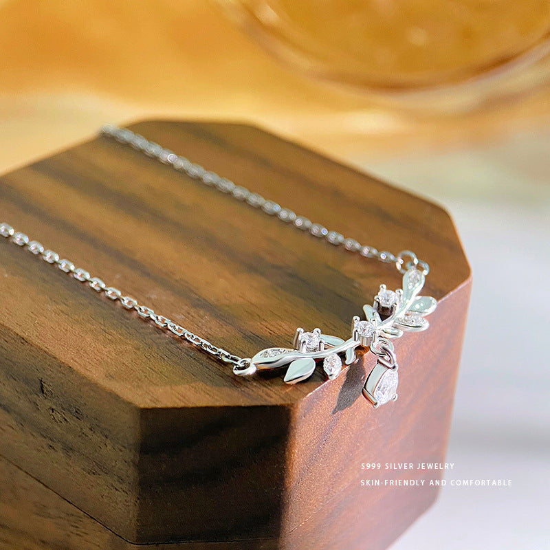 vakkv Aobao S999 Pure Silver Exquisite Leaf Water Drop Zircon Necklace Women's Light Luxury High-Grade Sense for Girlfriend Clavicle Chain for Delivery