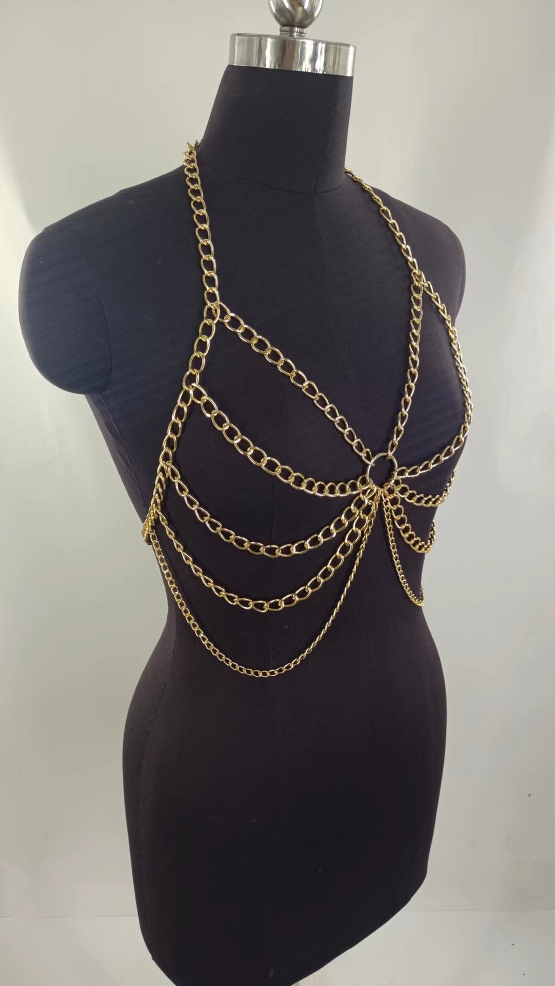 2025 MW3169 2025 vest sexy small ring metal chain connected neck halter top small vest body chain
