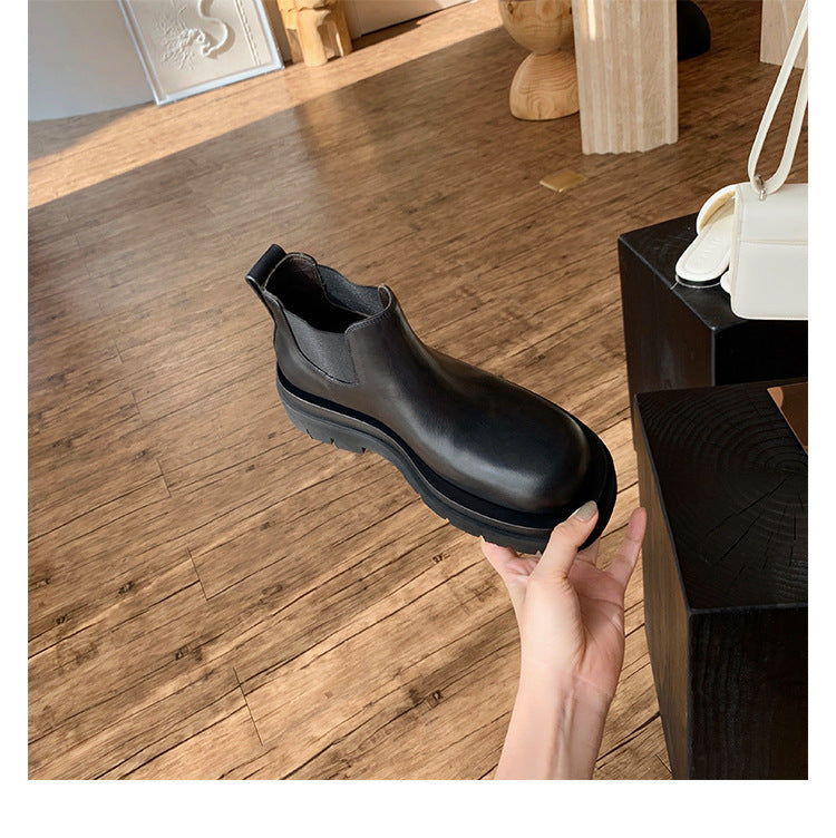 2025 Cowhide version~ Inner heightening Martin boots Women's British style velvet commuter short tube thick-soled Chelsea short boots Smoke boots