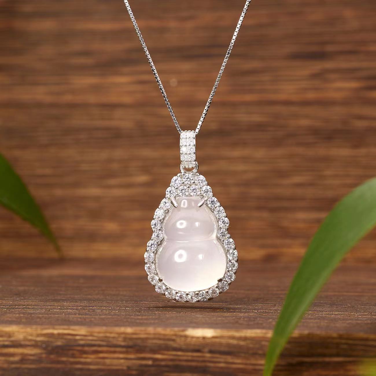 S925 Sterling Silver High Ice Chalcedony Gourd Necklace National Fashion Necklace Ornament Fu Green Gourd White Ice Transparent Jade Fashion Elegant