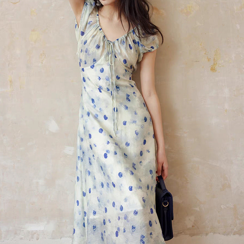 2024 Elegant Wave Point Drawstring V-Neck Lace up Long Dress for Celebrity French Tea Break Design Sense Holiday Dress
