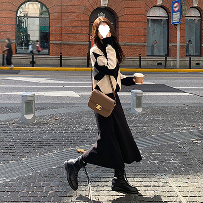 Knitted skirt 2025 spring new Hong Kong style retro suit skirt fragrant sweater skirt thin two-piece women's clothing