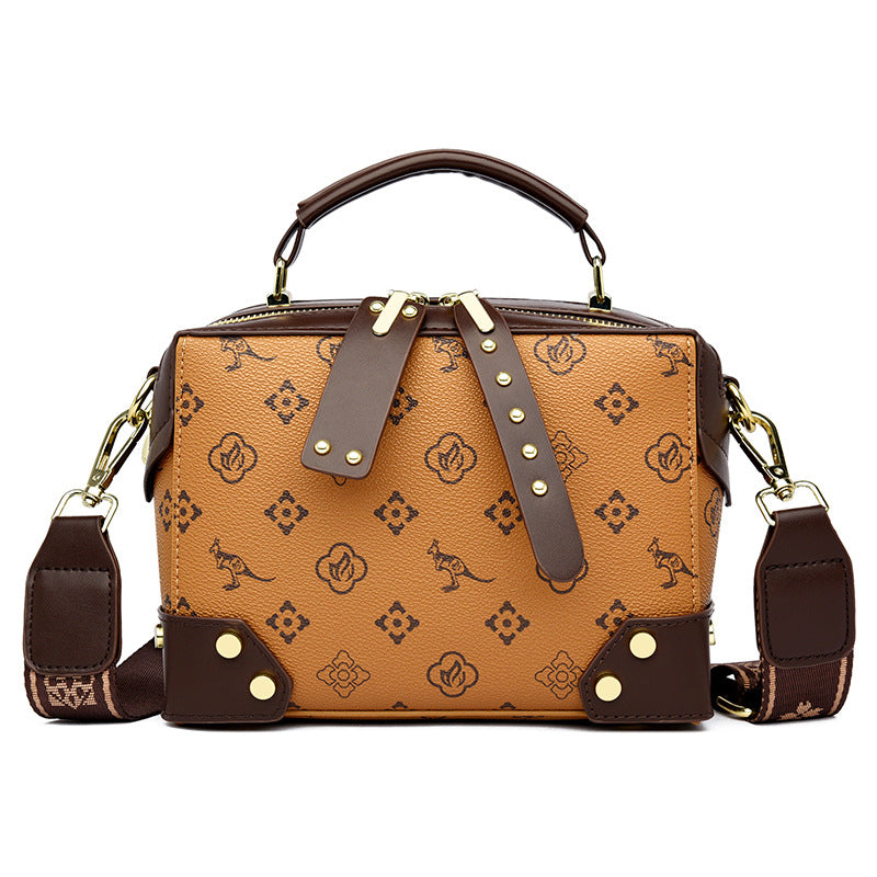 2025 Shoulder bag popular new high-quality soft leather messenger bag printed Popular style small bag fashionable Boston square bag