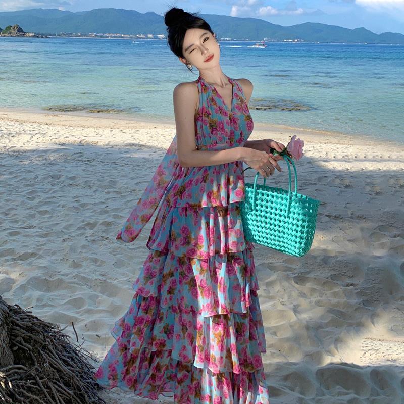 2025 design oil painting floral neck backless vacation dress women's summer new high-waisted fluffy cake dress