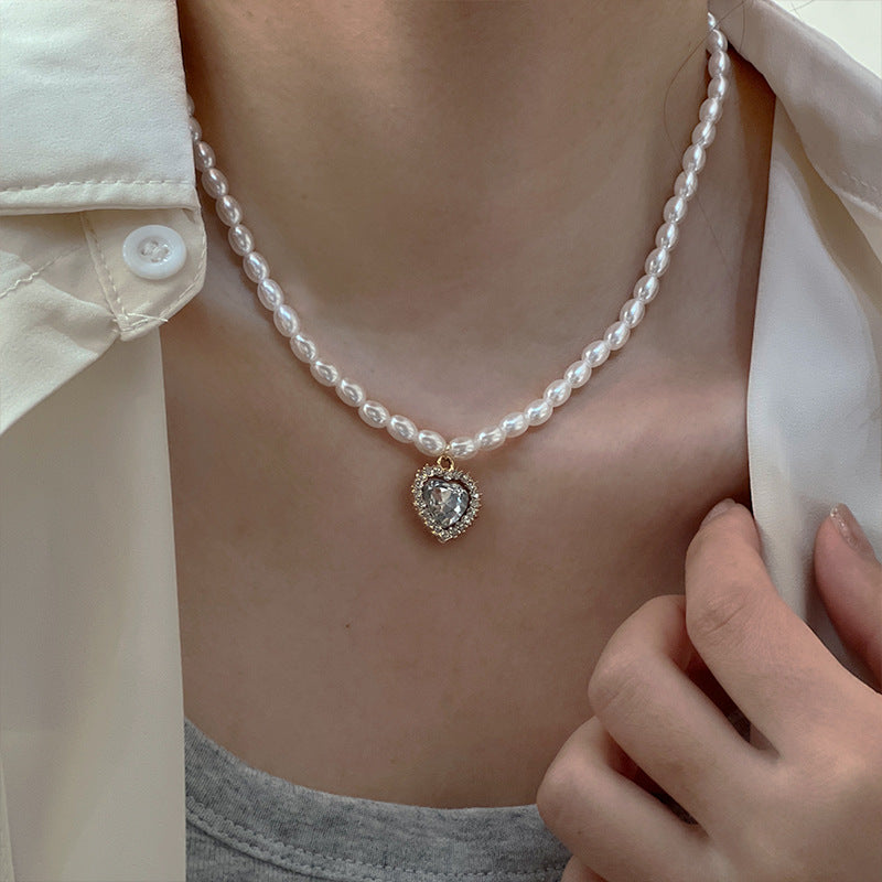 Ni Ni Same Style Pearl Necklace for Women Light Luxury Temperament High-Grade Clavicle Chain New Popular Niche Necklace