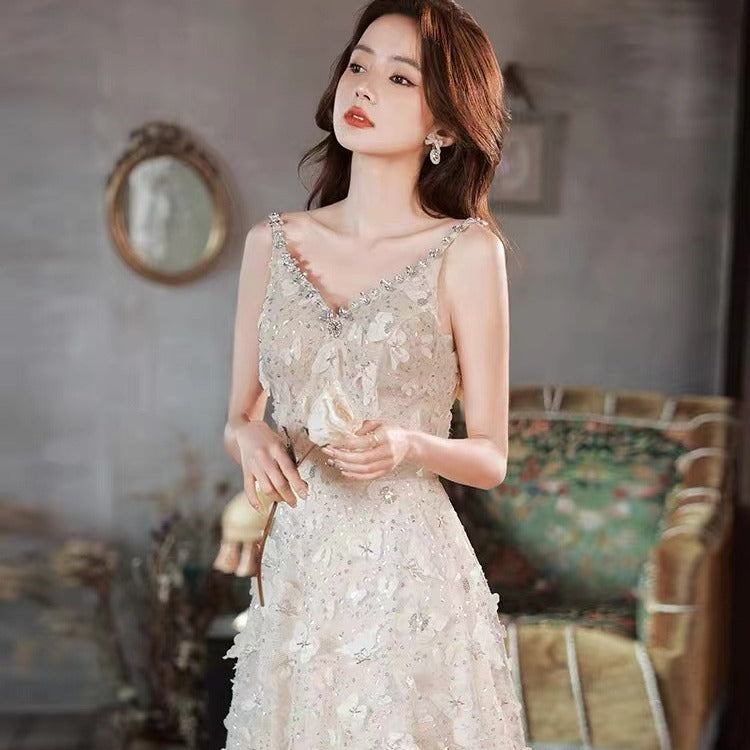 Little Evening Dress Female Spring/Summer High-End Elegant V-neck High-End Affordable Luxury Champagne Dress Daily Style Summer