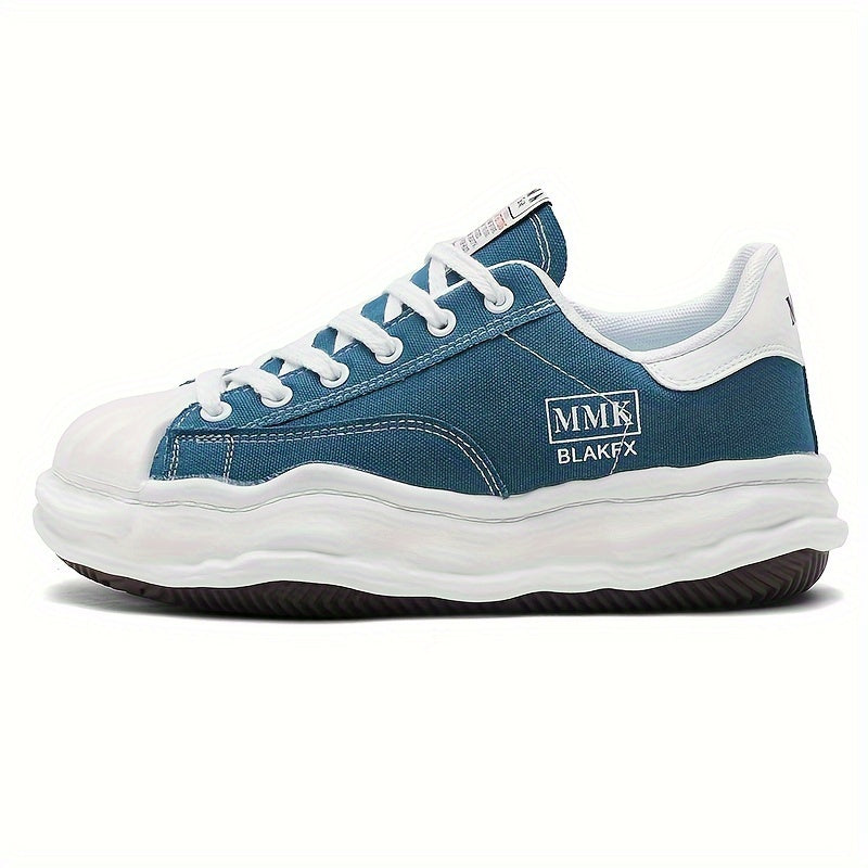 Sleek Low-Top Sneakers: Casual, Minimalist, and Trendy Design with Pure Color, Suitable for Men, Ideal for Casual Wear, Training, and Parties. Features Fabric Upper, Rubber Outsole, and PU Insole.