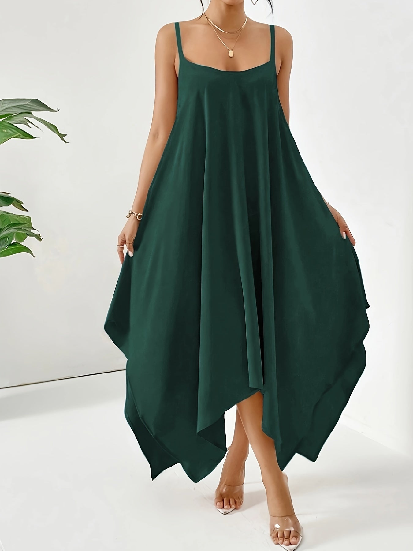 VAKKV Solid Asymmetric Hem Cami Dress, Casual Sleeveless Spaghetti Strap Dress, Women's Clothing