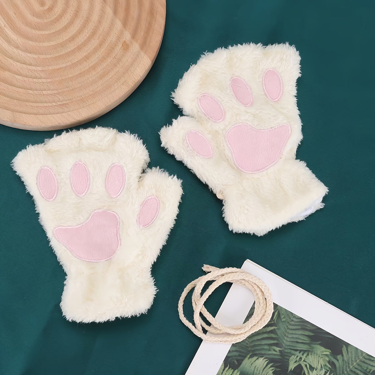 2 Pairs of Adorable Cartoon Cat Paw Plush Half Finger Gloves - Warm, Thickened, Exposed Fingers, Bear Paw Design for Men and Women in Winter - Perfect for Cute Girls in Europe and America