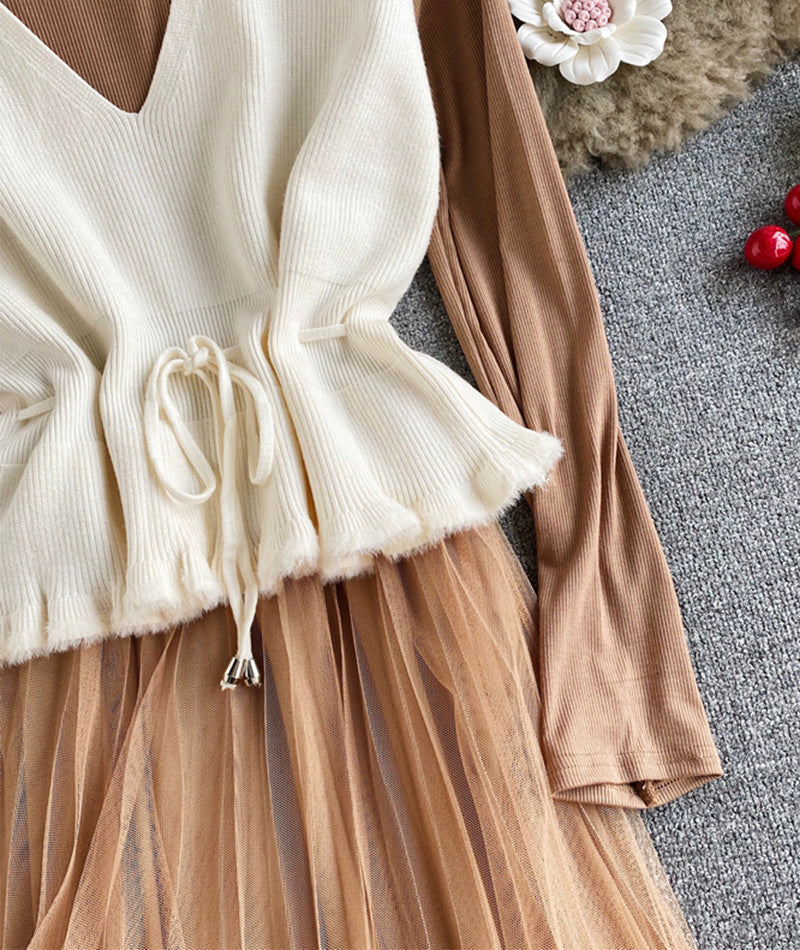 VAKKV Cute V Neck Knitted Vest+ Long Sleeve Dress Two Pieces Sets P297