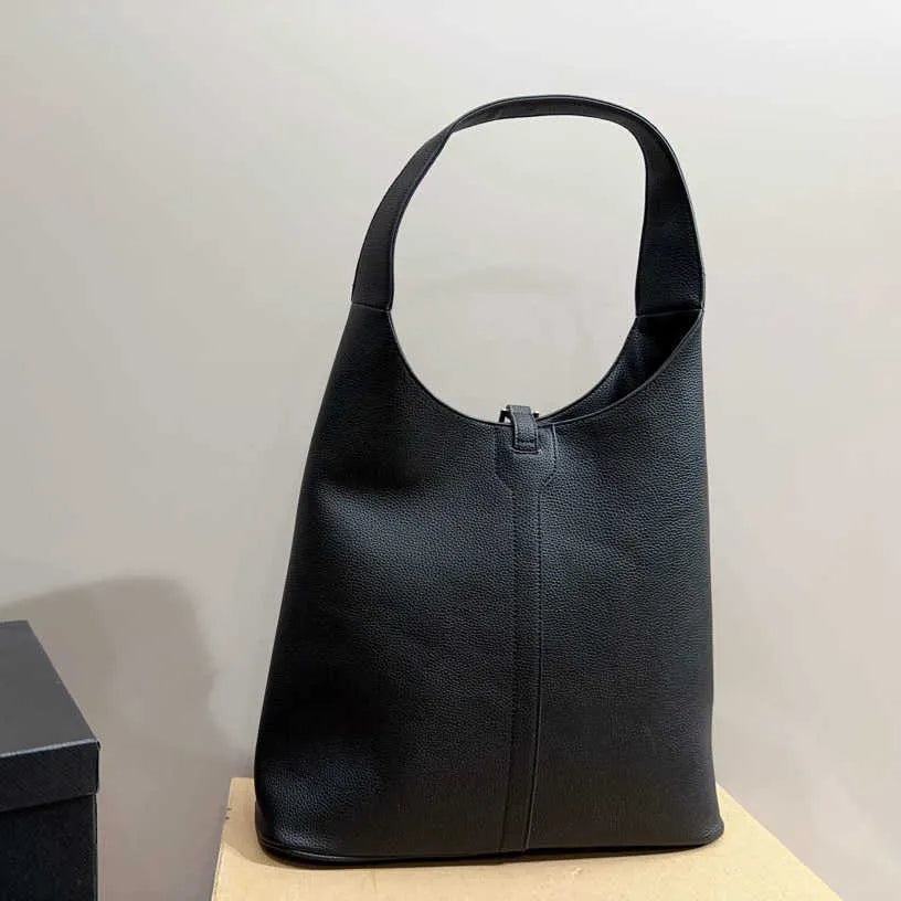 BBBB Locker Hobo Bags Vintage Large Capacity Handbag Tote Bag Women Shoulder Purse Cowhide Hardware Lock Top Quality Zipper Pocket 240215