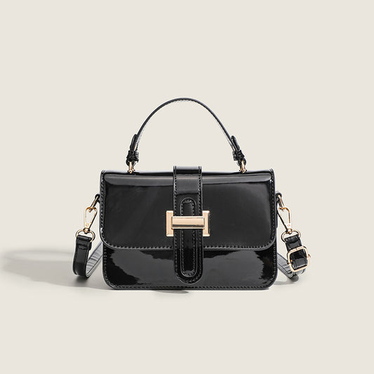 2025 Hot style small bag popular new bags fashionable Korean version patent leather glossy women's bag ins chain shoulder messenger bag