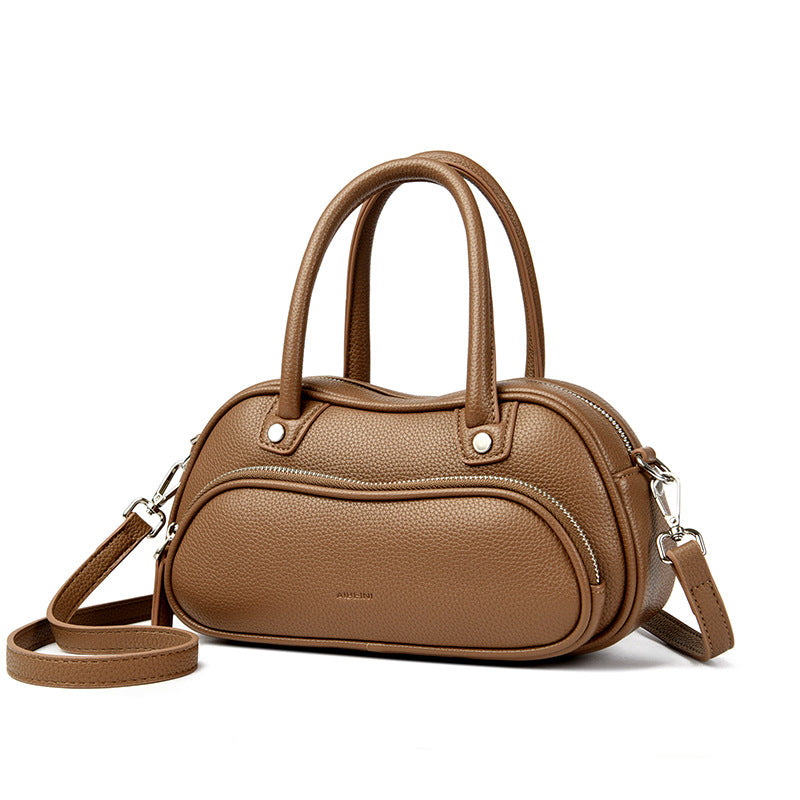 2025 Bag Summer Women's Versatile Saddle Bag Premium Handbag Casual Shoulder Bag Daily Commuter Messenger Bag Bag