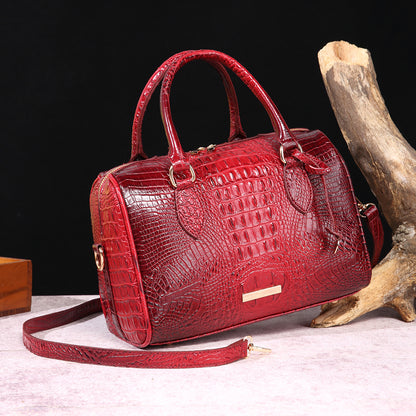 VAKKV New 2025 New  independent station hand-held armpit messenger travel retro women's bag Brahman crocodile pattern