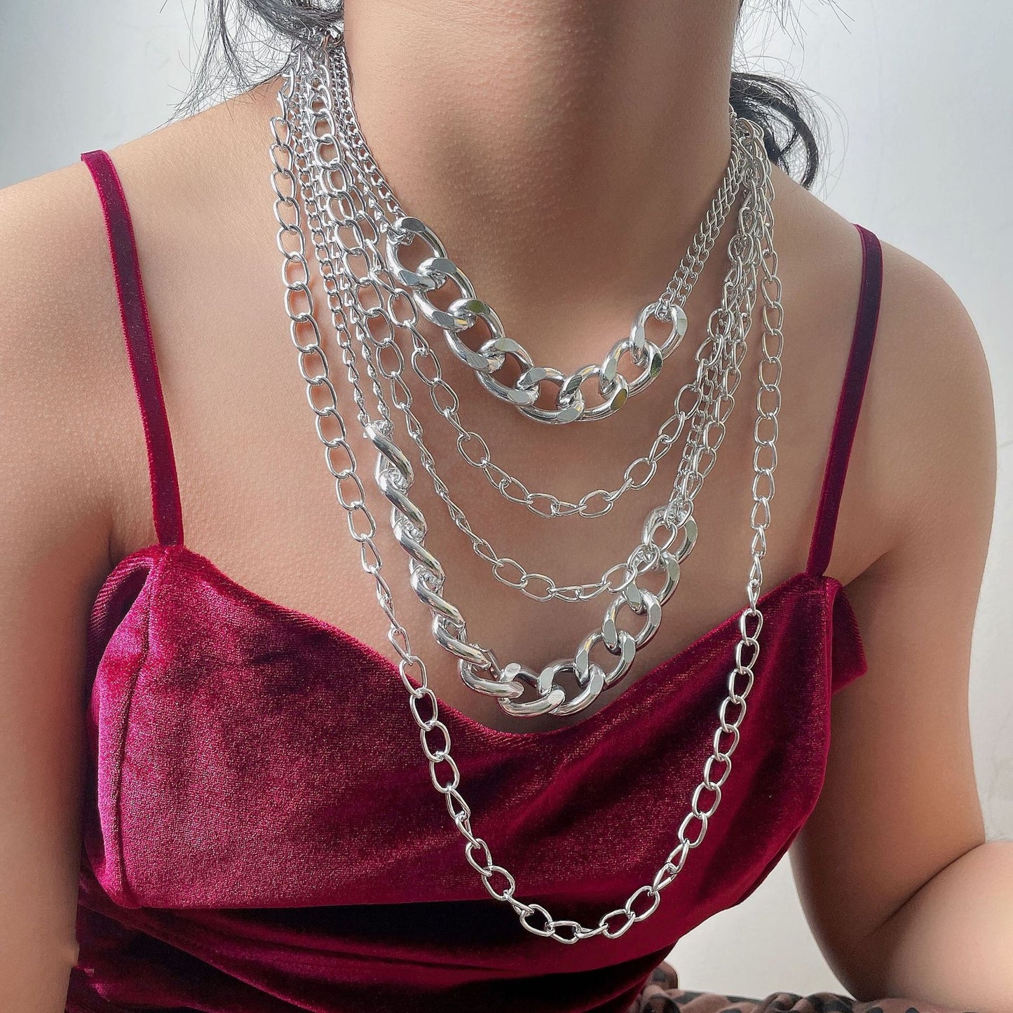 HOT and NEW Cross Border Ornament Simple Punk Hip Hop Mix and Match Necklace Women's Exaggerated Multi-Layer Tassel Thick Chain Necklace