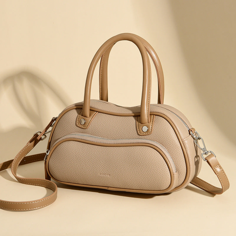 2025 Bag Summer Women's Versatile Saddle Bag Premium Handbag Casual Shoulder Bag Daily Commuter Messenger Bag Bag