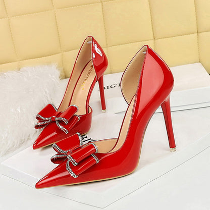 2025 638-AH35  style fashion banquet women's shoes high heel shallow mouth pointed head patent leather side empty rhinestone bow single shoes