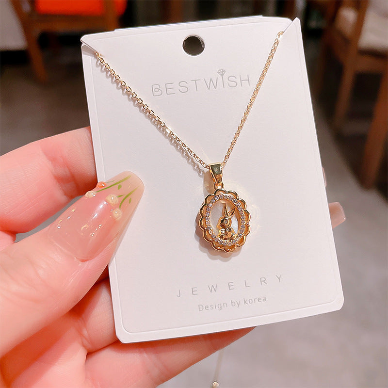 18K Thick Gold Color Retaining Quality Affordable Luxury Style Pearl Shell Necklace Korean Style Affordable Luxury Fashion High-Grade Clavicle Necklace