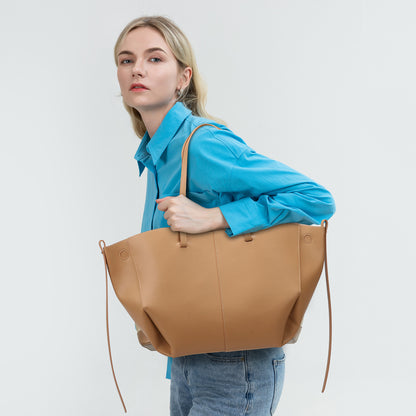 2025 Tote bag women's new fashionable simple bag large capacity high-end wing bag commuting texture shoulder bag