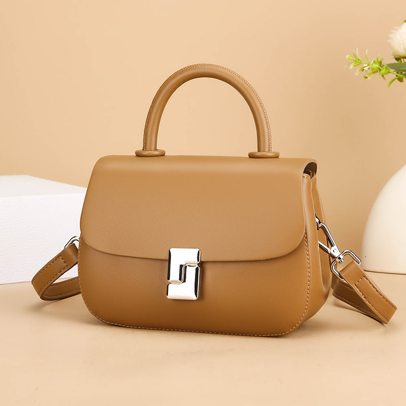 2025 Bag popular autumn new temperament saddle bag niche high sense contrasting color messenger bag popular versatile bag women