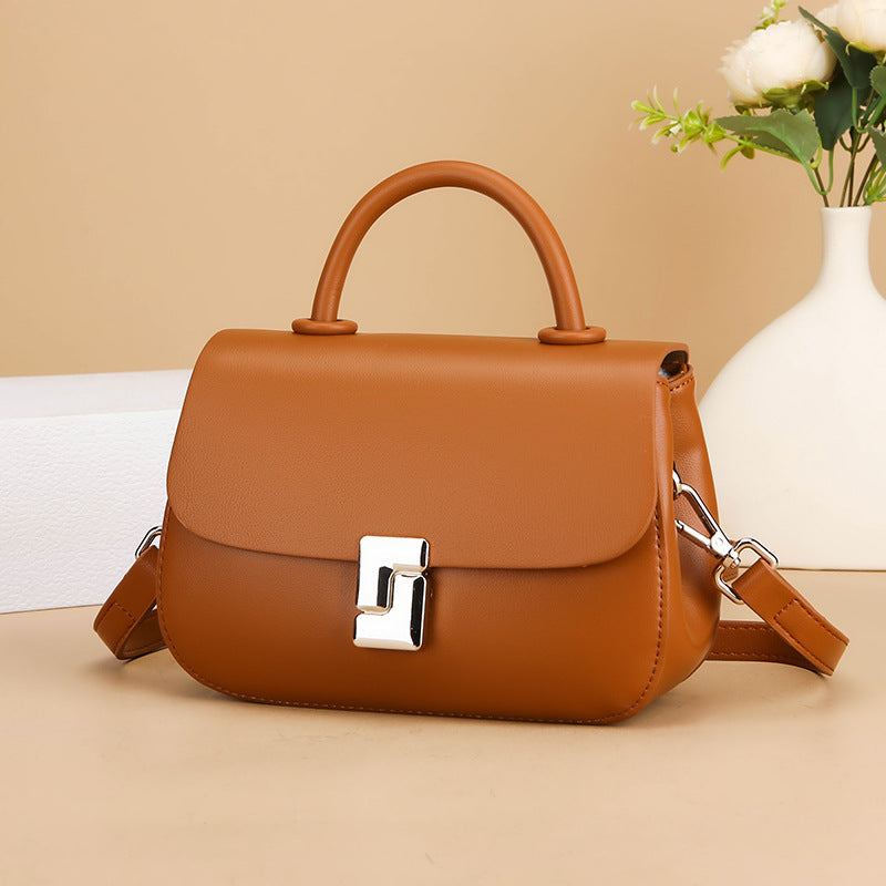 2025 Bag popular autumn new temperament saddle bag niche high sense contrasting color messenger bag popular versatile bag women