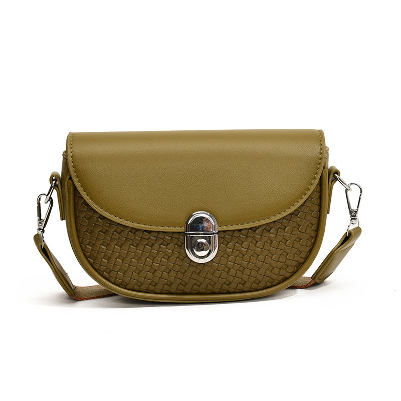VAKKV 2025 Korean niche bag women's popular new trendy retro saddle bag premium Popular style messenger imitation woven small bag