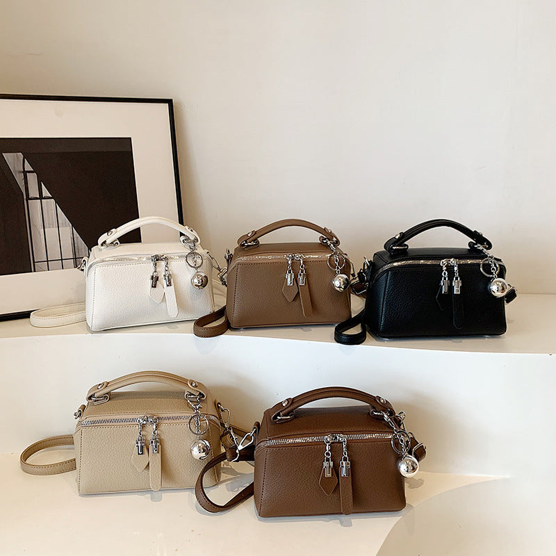 VAKKV 2025 Cross-border popular new handbag women's high-end fashion shoulder messenger bag large capacity Boston pillow bag