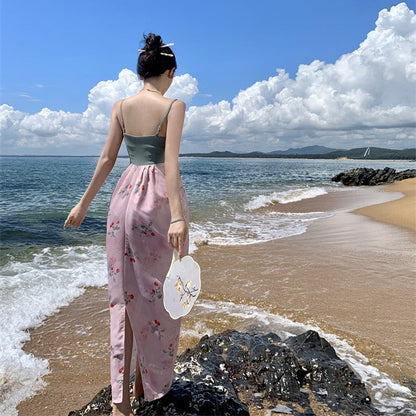 2025 Seaside vacation dress sweet small fresh age reducing splicing cherry floral dress photo beach dress suspender dress