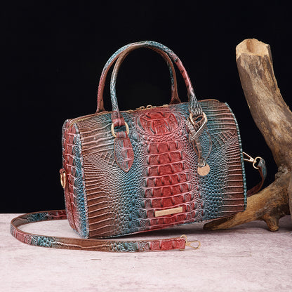 VAKKV New 2025 New  independent station hand-held armpit messenger travel retro women's bag Brahman crocodile pattern