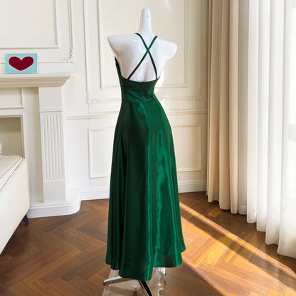 VAKKV  Summer New Sexy Backless Halter Grandma Green Graceful and Fashionable White Evening Dress Dress 67842