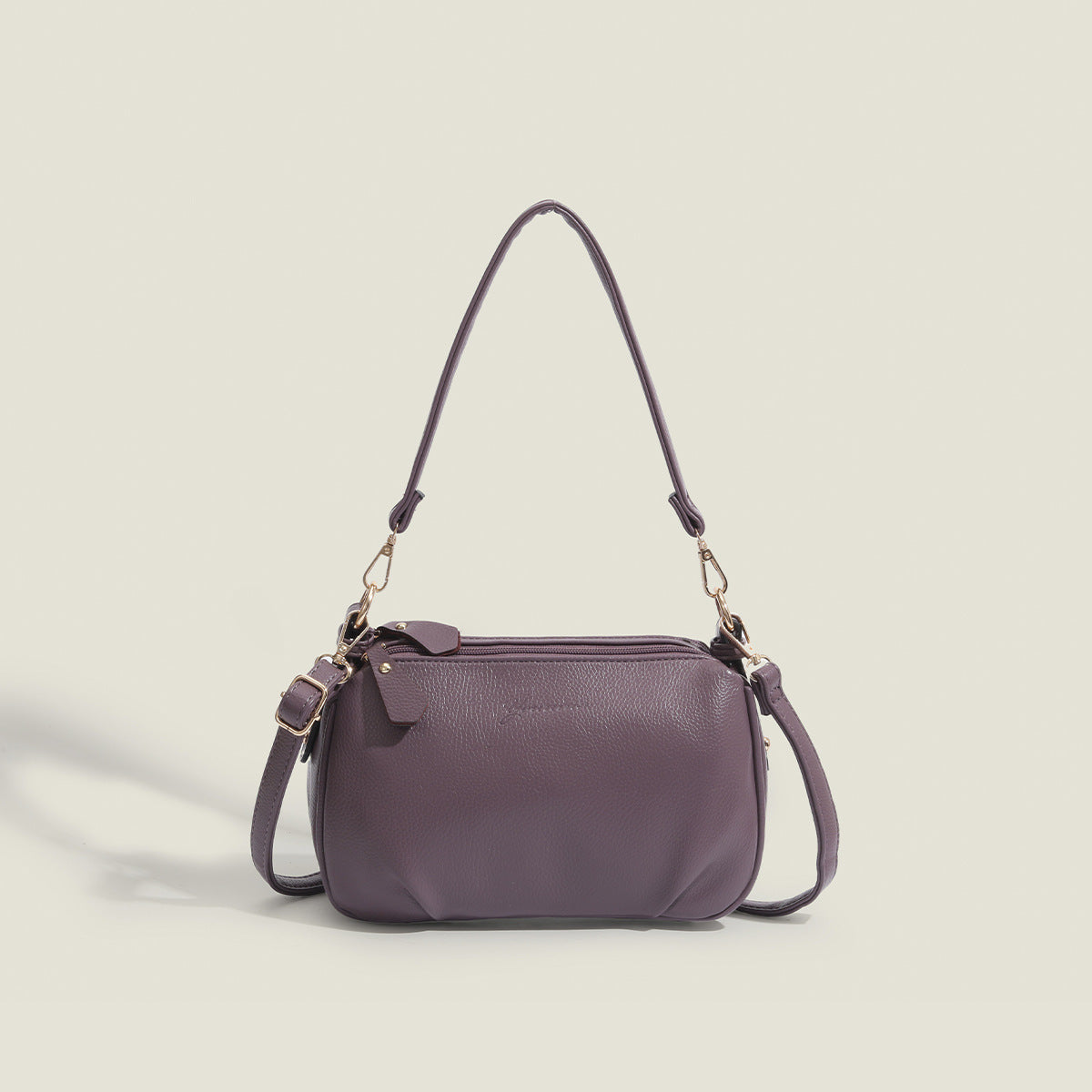 2025 New women's bag popular casual commuter bag women's fashion messenger bag, New  new bags batch