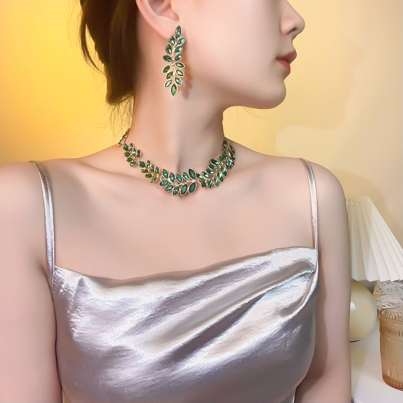 Glass Rhinestone Green Forest Earrings and Necklace Set Light Luxury Middle-Ancient Leaves Clavicle Chain Design Sense Fashion Women