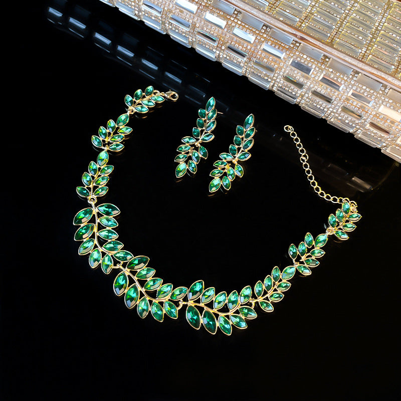 Glass Rhinestone Green Forest Earrings and Necklace Set Light Luxury Middle-Ancient Leaves Clavicle Chain Design Sense Fashion Women