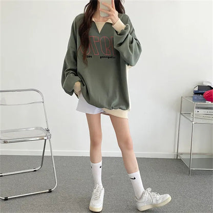 VAKKV Manufacturer 3 colors, loose niche lazy autumn casual lapel 2025n trendy sweater women's velvet contrasting color couple hundred