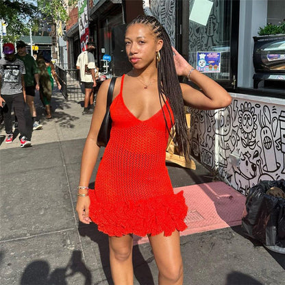 European and American Style 2024 Summer New Women's Sexy Hot Girl Strap Backless V-neck Low-Cut High Waist Bud Dress