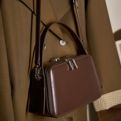 2025 Commuter leather small square bag versatile portable women's bag popular autumn and winter new niche design shoulder messenger bag