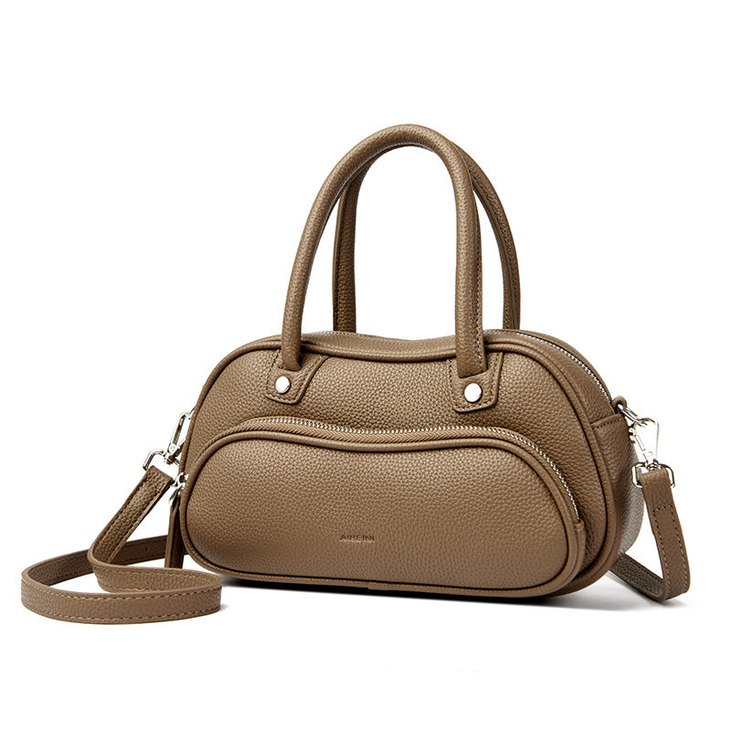 2025 Bag Summer Women's Versatile Saddle Bag Premium Handbag Casual Shoulder Bag Daily Commuter Messenger Bag Bag