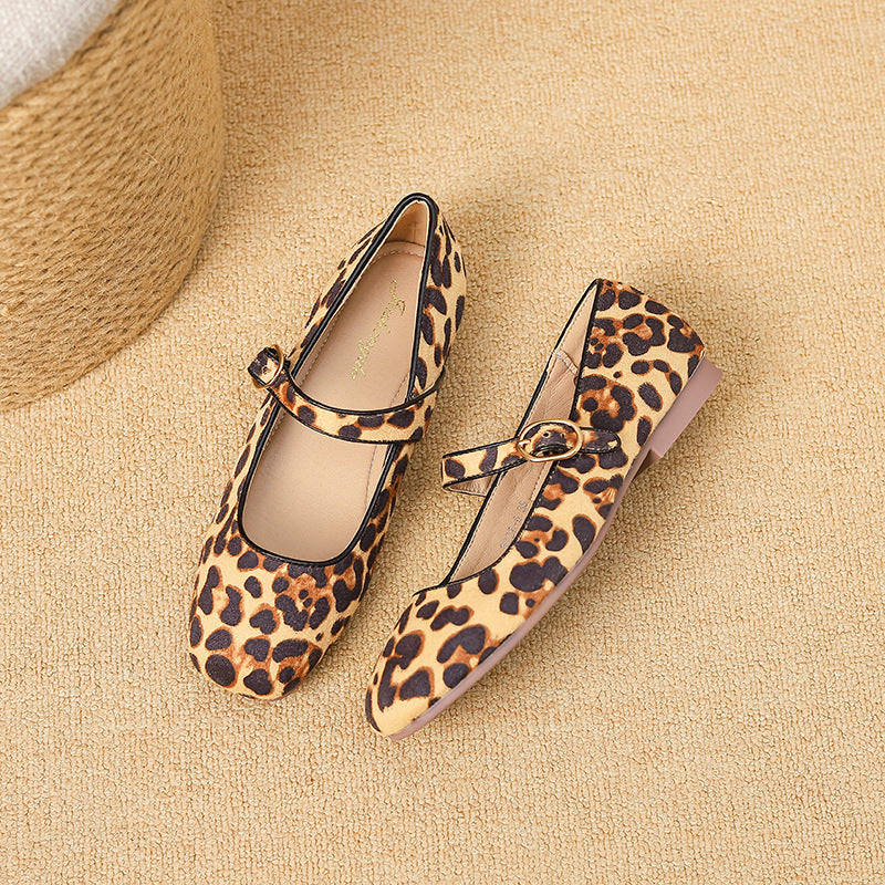2025 Cowhide version~  single shoes for women's spring and autumn light mouth round head low heel flat bottom leather thick heel retro Mary Jane shoes for women