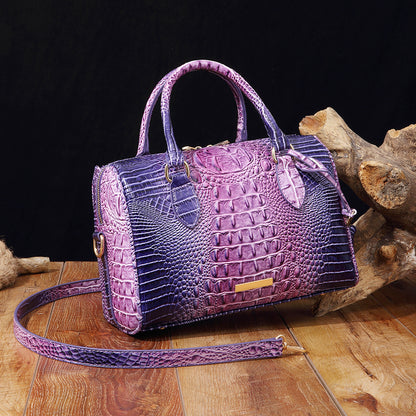 VAKKV New 2025 New  independent station hand-held armpit messenger travel retro women's bag Brahman crocodile pattern