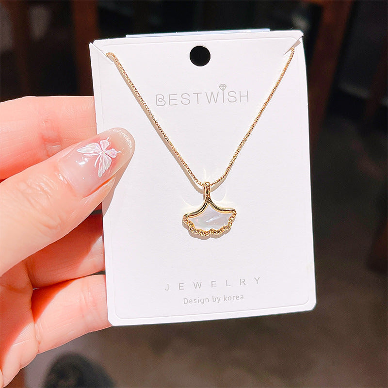 18K Thick Gold Color Retaining Quality Affordable Luxury Style Pearl Shell Necklace Korean Style Affordable Luxury Fashion High-Grade Clavicle Necklace