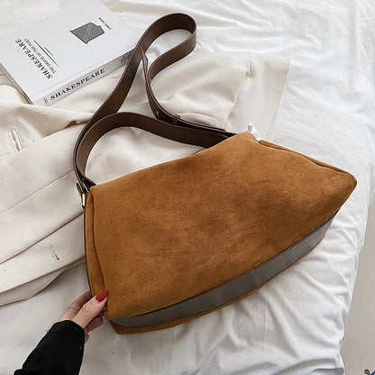 Special-Interest Design Underarm Bag Women's Autumn and Winter  New Fashion Shopping Bag Commuter Bag Frosted Large Capacity Shoulder Bag