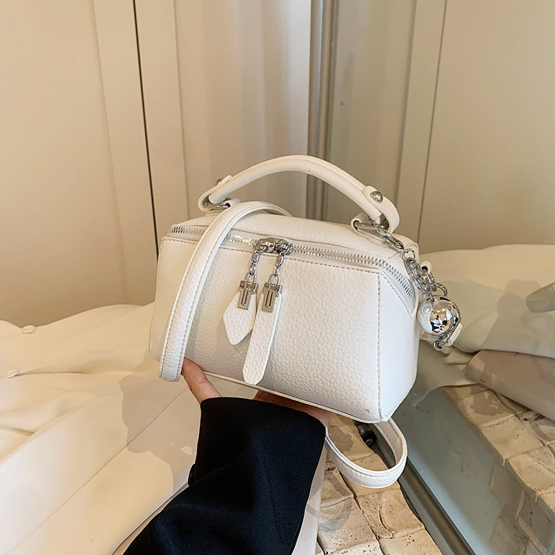 VAKKV 2025 Cross-border popular new handbag women's high-end fashion shoulder messenger bag large capacity Boston pillow bag