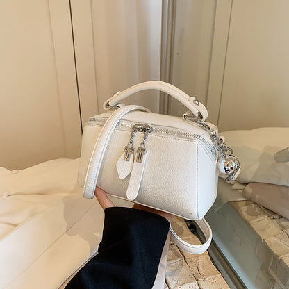 VAKKV 2025 Cross-border popular new handbag women's high-end fashion shoulder messenger bag large capacity Boston pillow bag