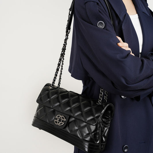 2025 Leather small square bag, first layer cowhide versatile chain women's bag, fashion diamond single shoulder messenger bag