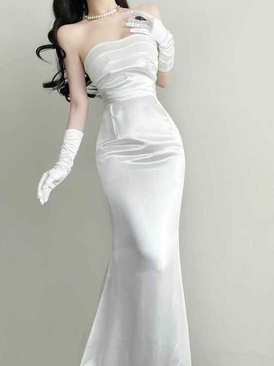 VAKKV Simvle Mermaid Sleeveless White Wedding Dresses v889